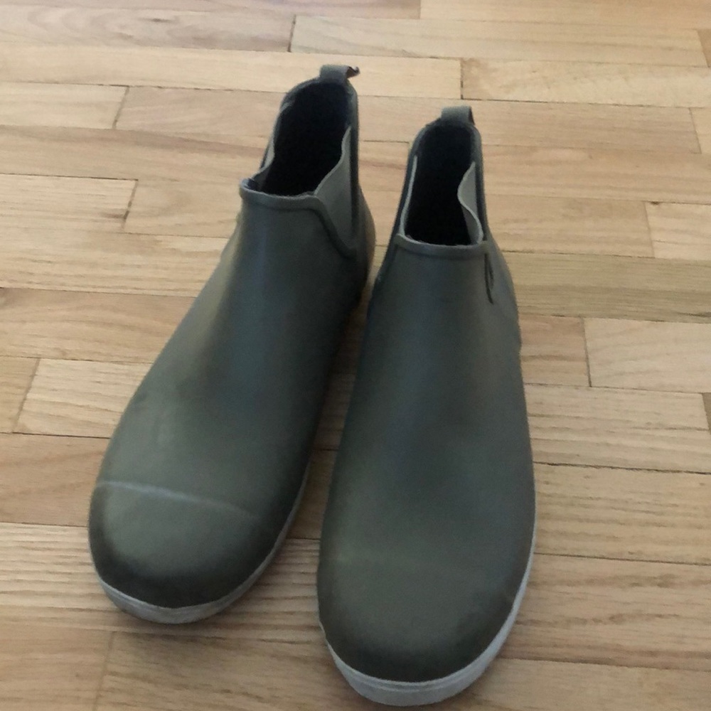 Bogs waterproof shoes